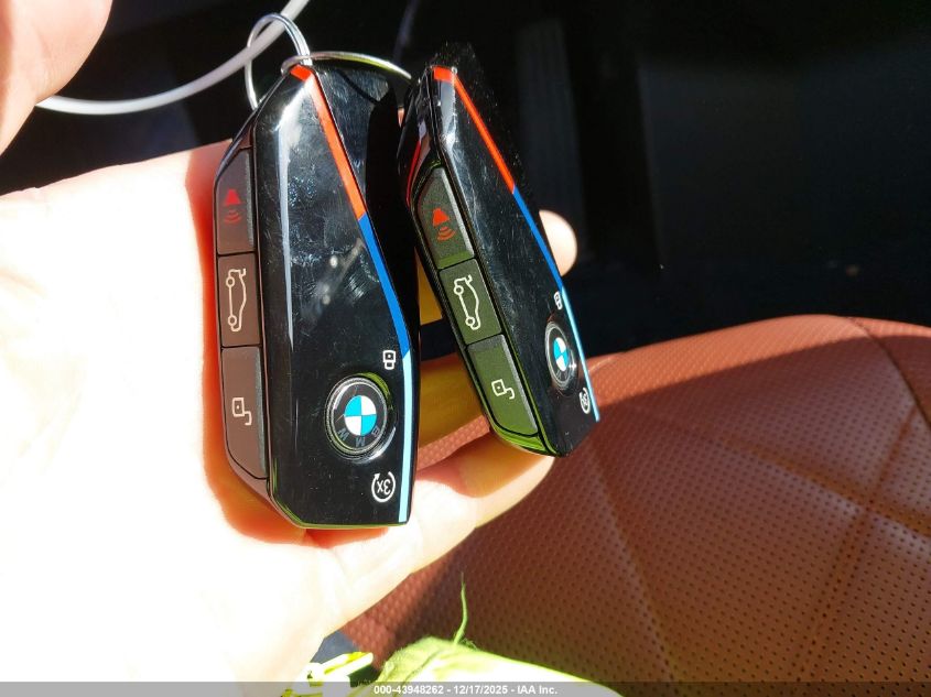 2023 BMW Ix M60 VIN: WB533CF02PCL97776 Lot: 43948262