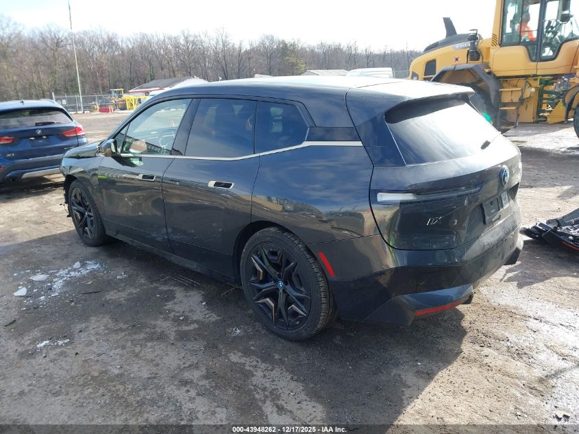 2023 BMW Ix M60 VIN: WB533CF02PCL97776 Lot: 43948262