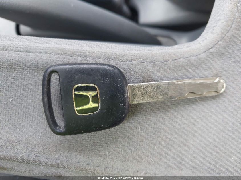 2004 Honda Civic Lx VIN: 1HGES16514L021096 Lot: 43948265