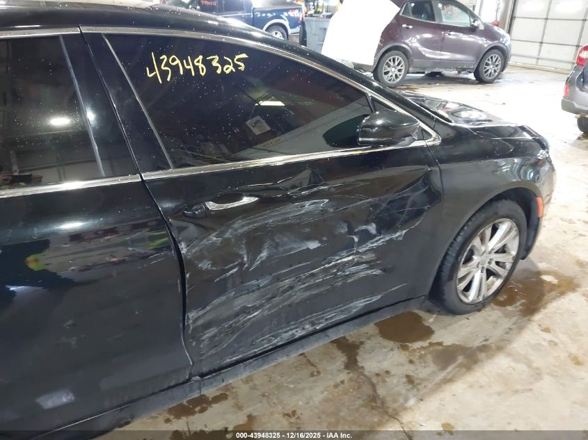 2015 Chrysler 200 C VIN: 1C3CCCCB1FN708020 Lot: 43948325