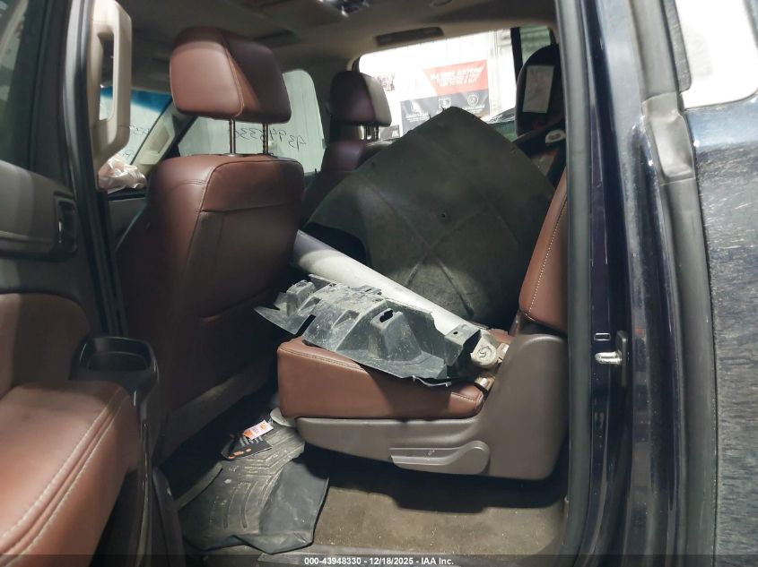 2017 Chevrolet Suburban Premier VIN: 1GNSKJKC7HR192595 Lot: 43948330