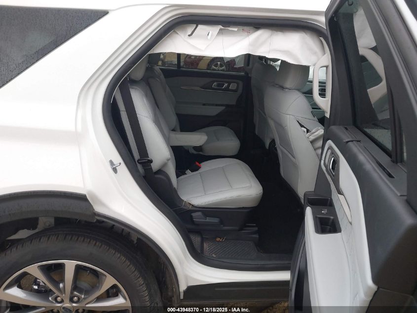 2025 Ford Explorer Platinum VIN: 1FMWK8HC8SGA70630 Lot: 43948370