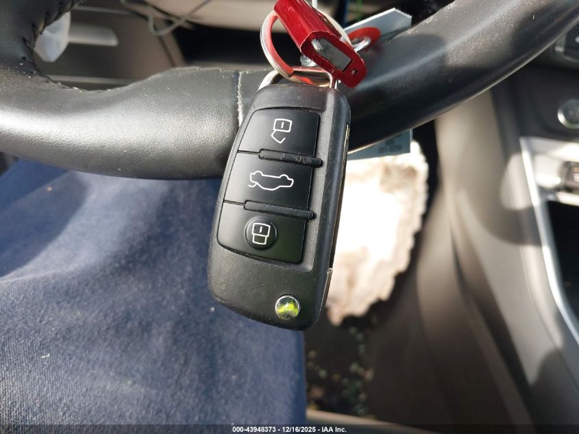 2020 Audi Q3 Premium 45 Tfsi Quattro Tiptronic VIN: WA1AECF32L1111652 Lot: 43948373