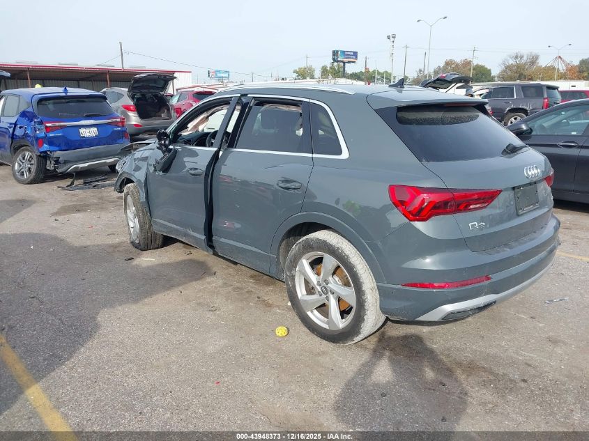 2020 Audi Q3 Premium 45 Tfsi Quattro Tiptronic VIN: WA1AECF32L1111652 Lot: 43948373
