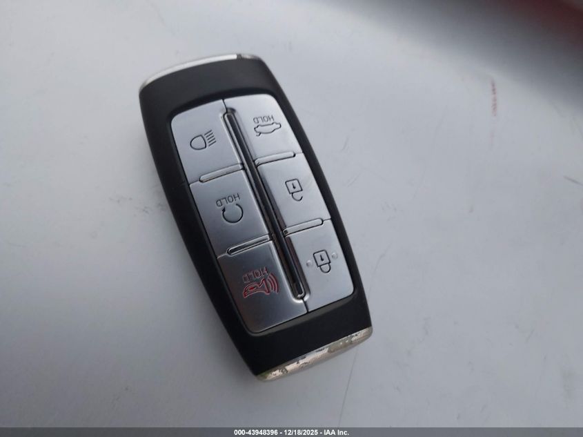 2023 Genesis G70 2.0T Rwd VIN: KMTG34TA1PU135199 Lot: 43948396