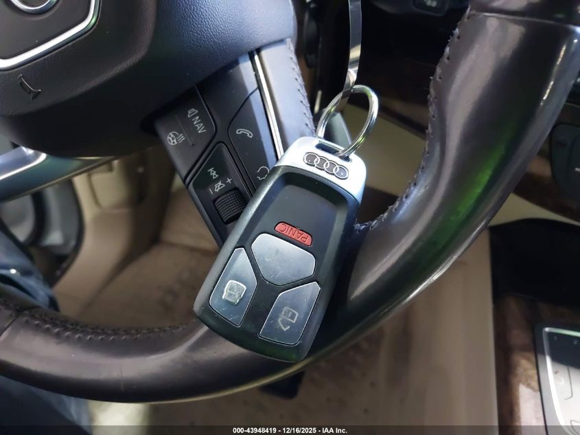 2017 Audi Q7 3.0T Premium VIN: WA1LAAF70HD013057 Lot: 43948419