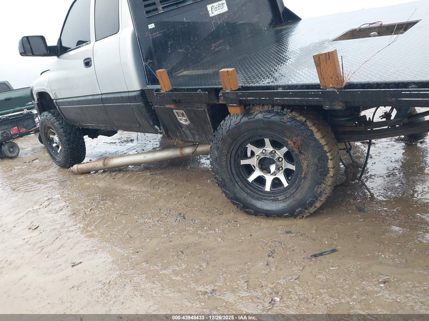 2001 Dodge Ram 2500 St #13