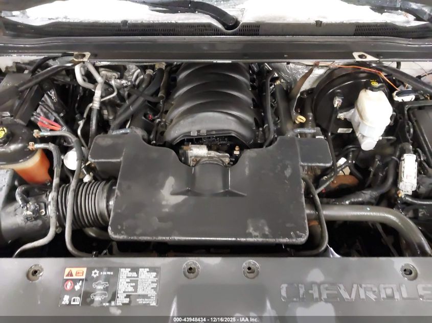 2015 Chevrolet Suburban 1500 Lt VIN: 1GNSKJKC4FR162841 Lot: 43948434