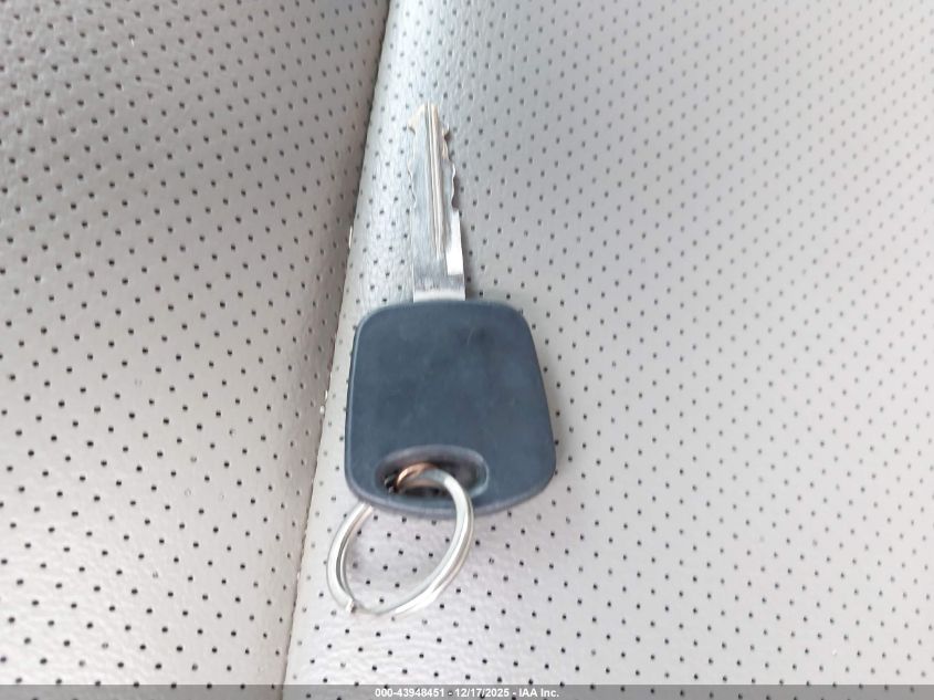 2001 Ford Expedition Eddie Bauer VIN: 1FMRU17L31LB84122 Lot: 43948451