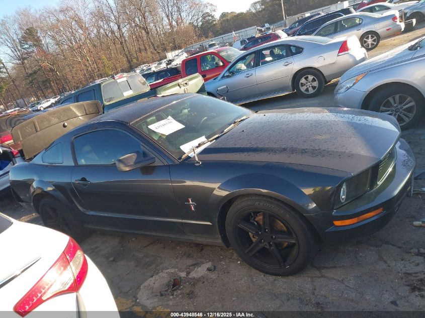 2007 Ford Mustang V6 Deluxe/V6 Premium VIN: 1ZVFT80N075238940 Lot: 43948546