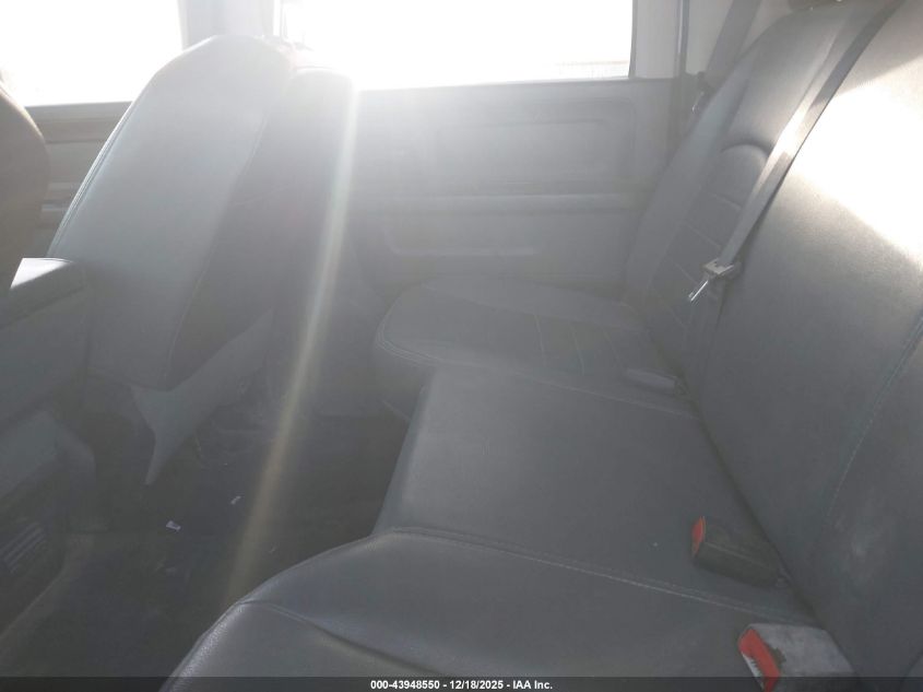 2018 Ram 5500 Chassis Tradesman/Slt/Laramie VIN: 3C7WRNFL5JG383027 Lot: 43948550