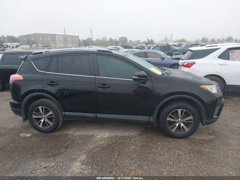 2017 Toyota Rav4 Xle VIN: 2T3RFREV5HW685392 Lot: 43948582