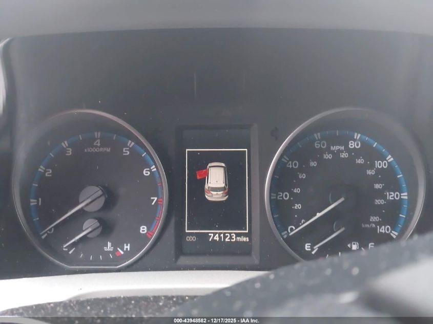 2017 Toyota Rav4 Xle VIN: 2T3RFREV5HW685392 Lot: 43948582