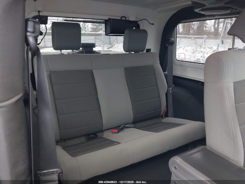 2010 Jeep Wrangler Sport VIN: 1J4AA2D19AL209084 Lot: 43948633