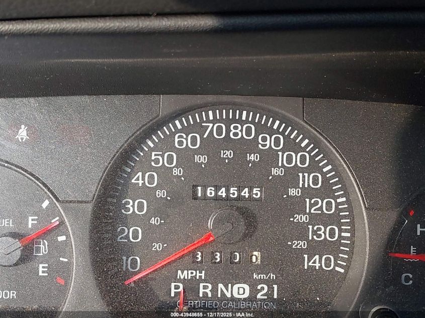 2005 Ford Crown Victoria Police VIN: 2FAHP71W45X165445 Lot: 43948655