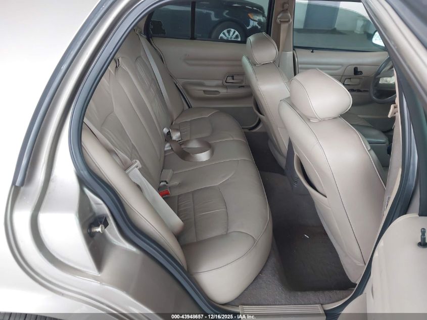 2002 Ford Crown Victoria Lx VIN: 2FAFP74W72X140747 Lot: 43948657