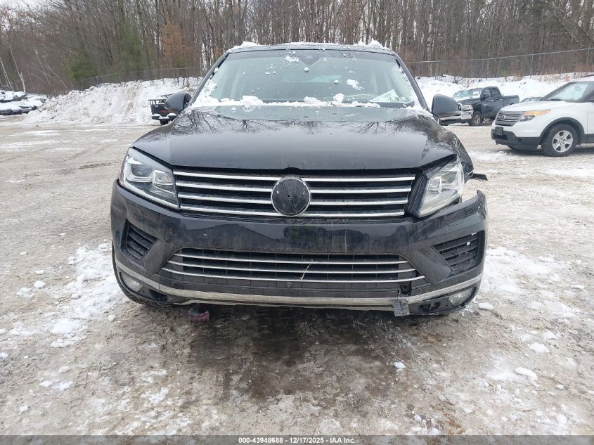 2016 Volkswagen Touareg Vr6 Executive VIN: WVGEF9BP3GD012242 Lot: 43948688