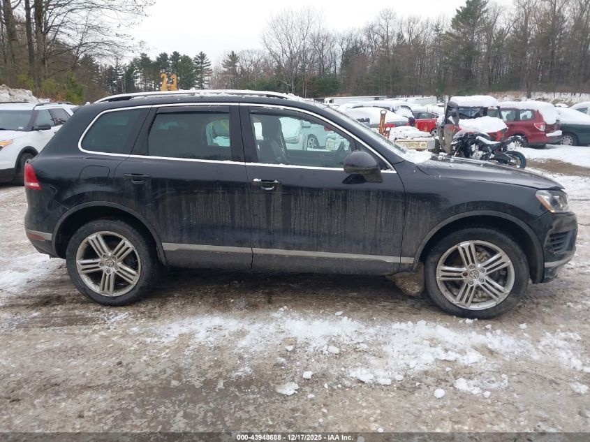 2016 Volkswagen Touareg Vr6 Executive VIN: WVGEF9BP3GD012242 Lot: 43948688