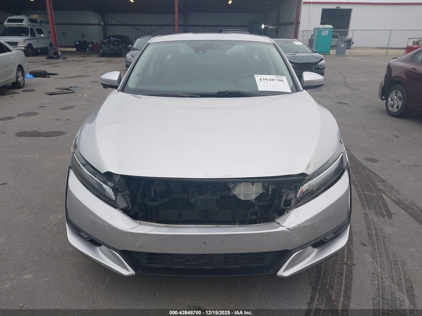 VIN JHMZC5F37JC010553 2018 HONDA CLARITY PLUG-IN HYBRID TOURING