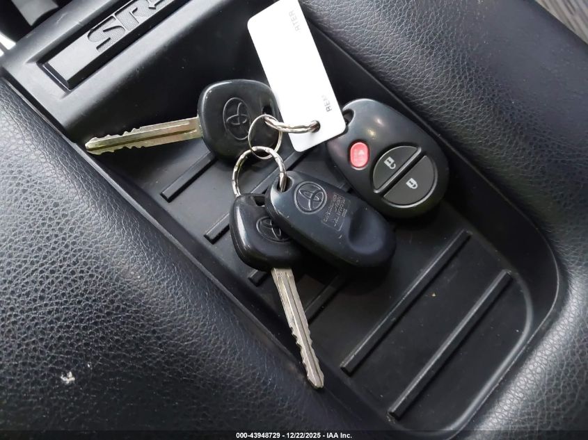 2016 Toyota Tundra Sr5 5.7L V8 VIN: 5TFDY5F1XGX528766 Lot: 43948729