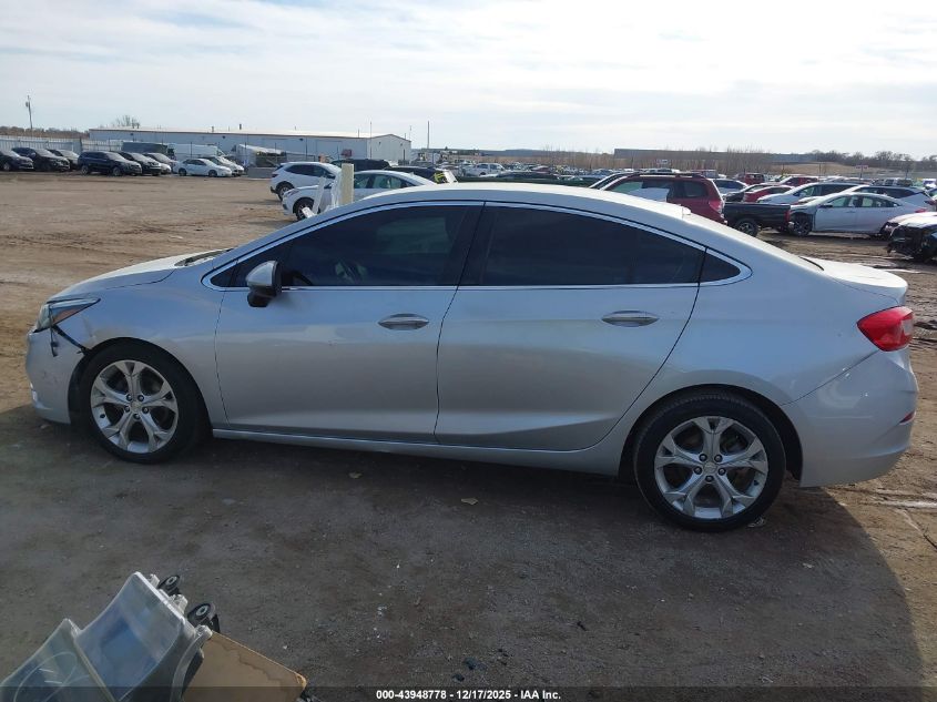 2017 Chevrolet Cruze Premier Auto VIN: 1G1BF5SMXH7137365 Lot: 43948778