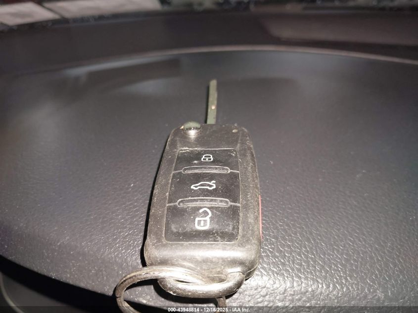 2012 Volkswagen Jetta 2.5L Se VIN: 3VWDP7AJ4CM422302 Lot: 43948814