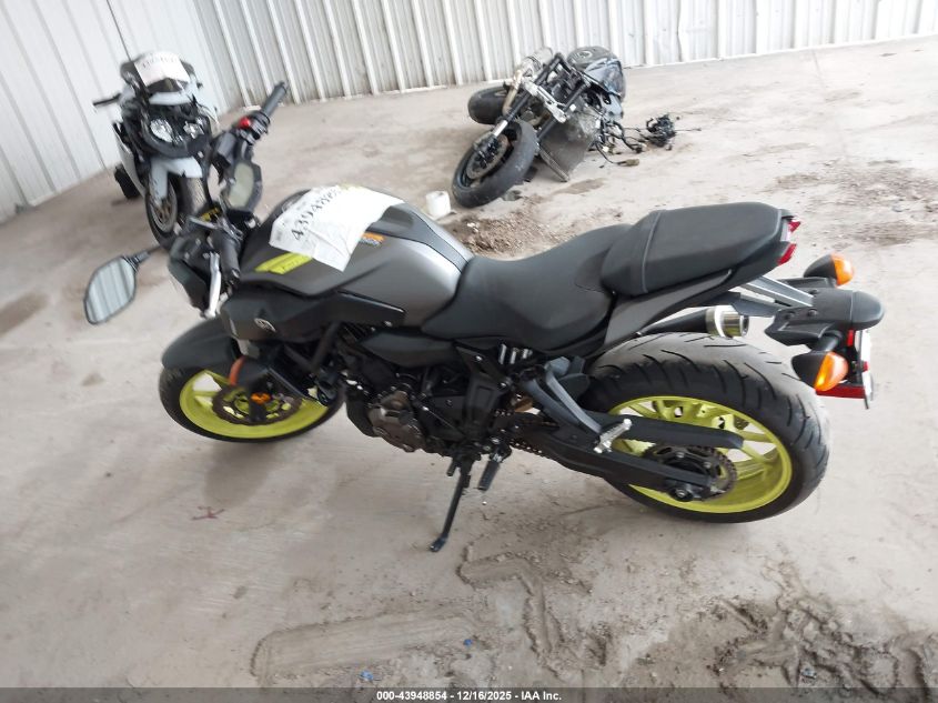 2018 Yamaha Mt07 VIN: JYARM27E0JA002587 Lot: 43948854