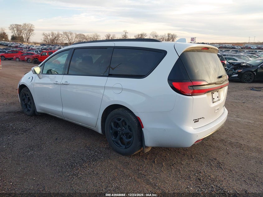 Vin: 2c4rc1l70mr548511, lot: 44444511, chrysler pacifica hybrid touring l 20213
