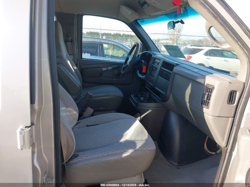 2006 Chevrolet Express Passenger Ls (Gov't Order Types Fg0 Fbc Only) VIN: 1GAGG25V561232454 Lot: 43948884