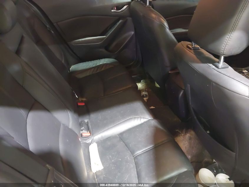 2018 Mazda Mazda3 Touring VIN: 3MZBN1V34JM185846 Lot: 43948889