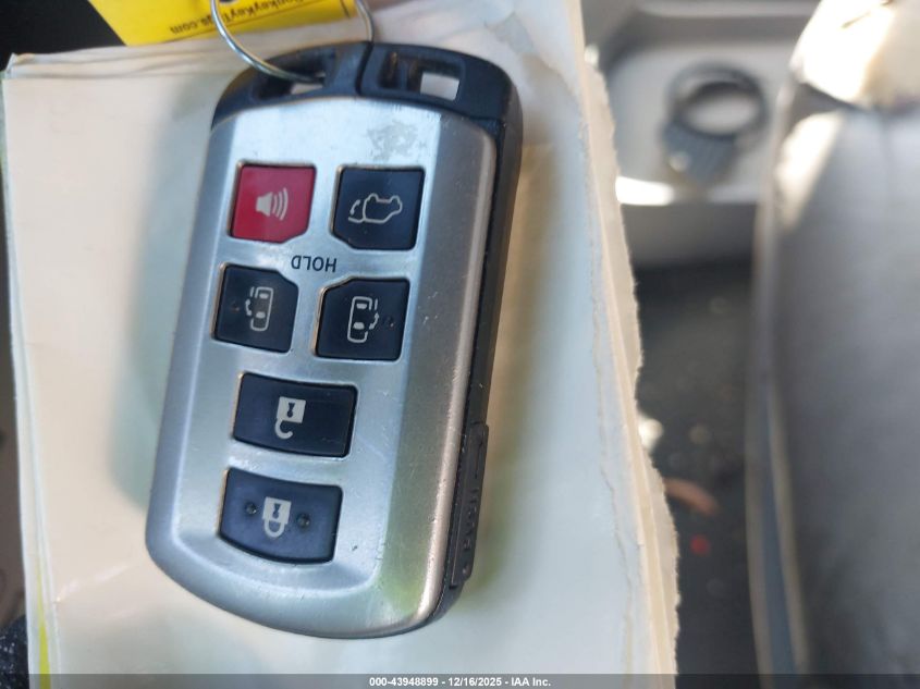 2015 Toyota Sienna Xle 8 Passenger VIN: 5TDYK3DC8FS614464 Lot: 43948899