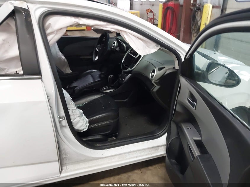 2019 Chevrolet Sonic Premier Auto