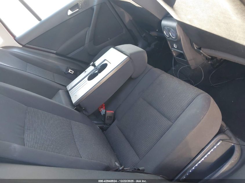 2015 Volkswagen Tiguan S VIN: WVGAV7AXXFW032806 Lot: 43948924