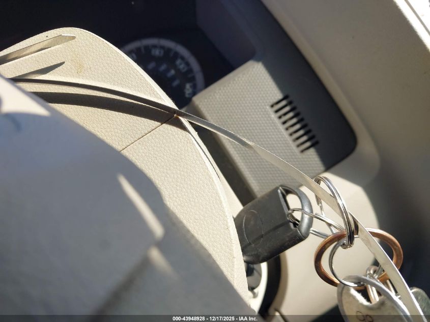 2011 Ford Escape Xlt VIN: 1FMCU9DG8BKA18780 Lot: 43948928