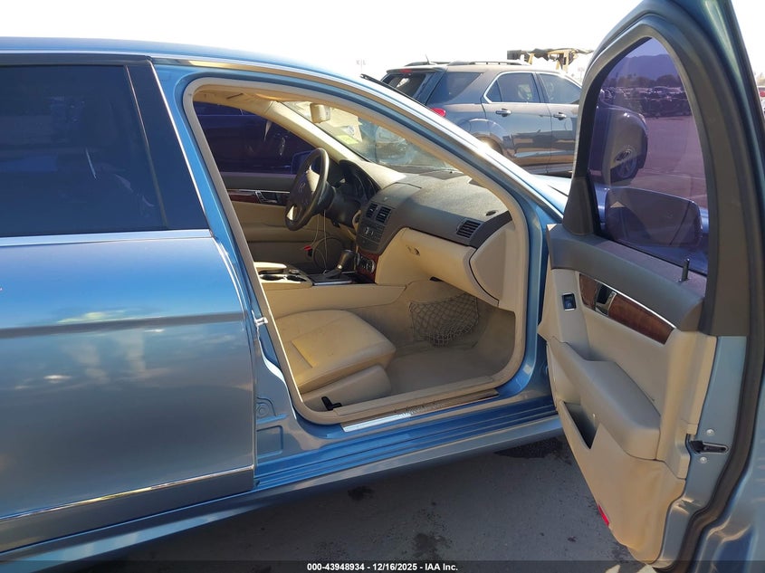 2011 Mercedes-Benz C 300 Sport