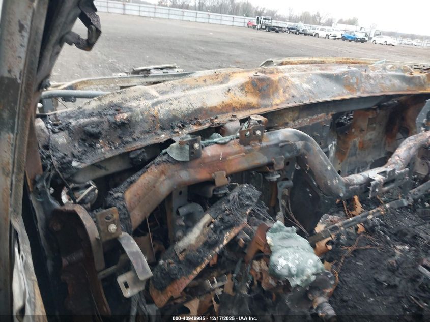 2018 Chevrolet Silverado 1500 2Lt VIN: 3GCUKREC4JG265777 Lot: 43948985