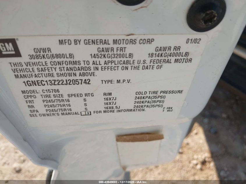 2002 Chevrolet Tahoe Ls VIN: 1GNEC13Z22J205742 Lot: 43949003