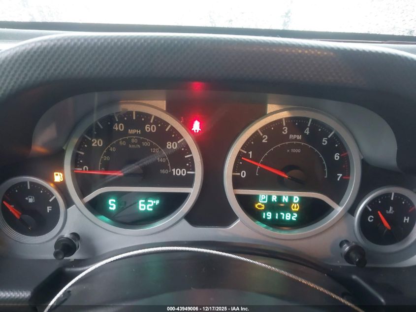 2010 Jeep Wrangler Unlimited Sahara VIN: 1J4BB5H18AL109197 Lot: 43949006