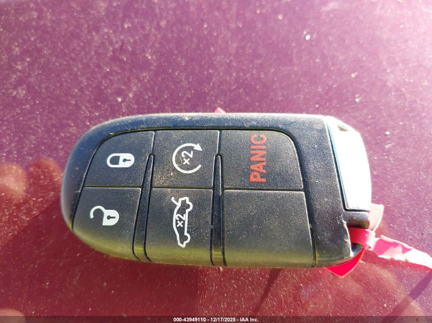 2016 Chrysler 200 C VIN: 1C3CCCEG4GN135625 Lot: 43949110