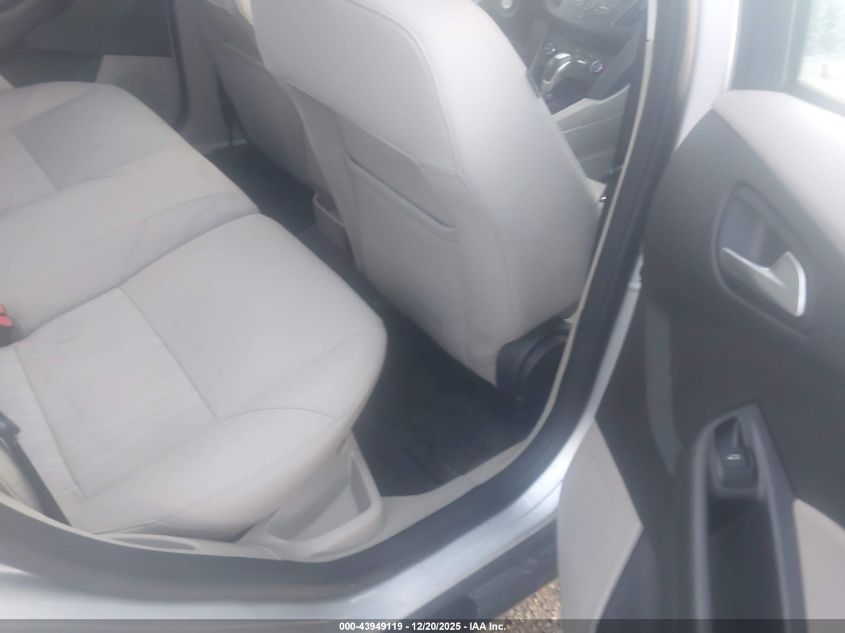 2016 Ford Focus Se VIN: 1FADP3K23GL363615 Lot: 43949119