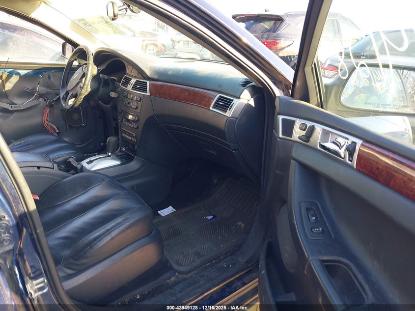 2C8GF68475R660894 2005 CHRYSLER PACIFICA photo no. 5