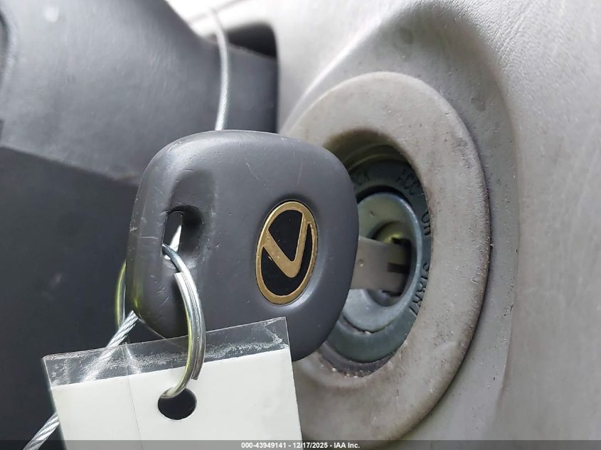 2004 Lexus Es 330 VIN: JTHBA30G145012007 Lot: 43949141