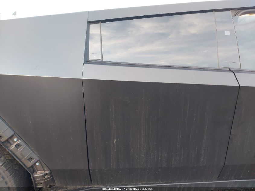 2024 Tesla Cybertruck All-Wheel Drive VIN: 7G2CEHEDXRA027241 Lot: 43949157