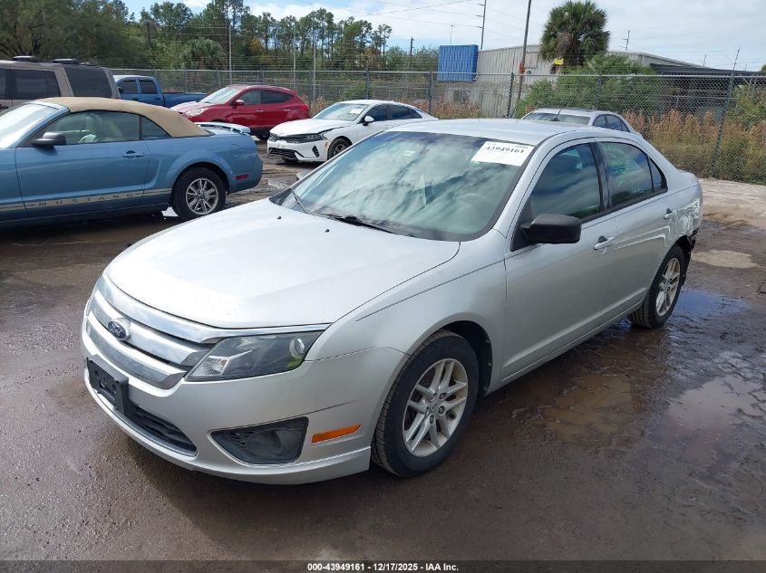 2012 Ford Fusion S VIN: 3FAHP0GA0CR407968 Lot: 43949161