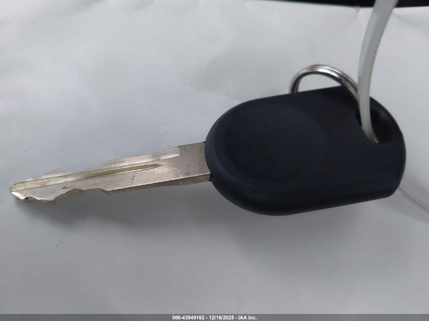 2005 Ford Explorer Xlt/Xlt Sport VIN: 1FMDU63E05UB38682 Lot: 43949162