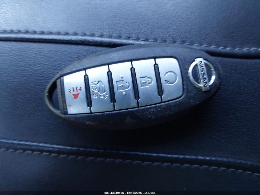 2017 Nissan Rogue Sl VIN: 5N1AT2MV9HC843102 Lot: 43949186