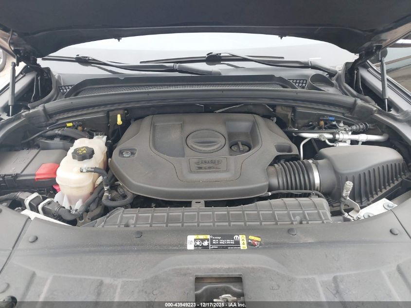 2022 Jeep Grand Cherokee Overland 4X4 VIN: 1C4RJHDG0N8544288 Lot: 43949223