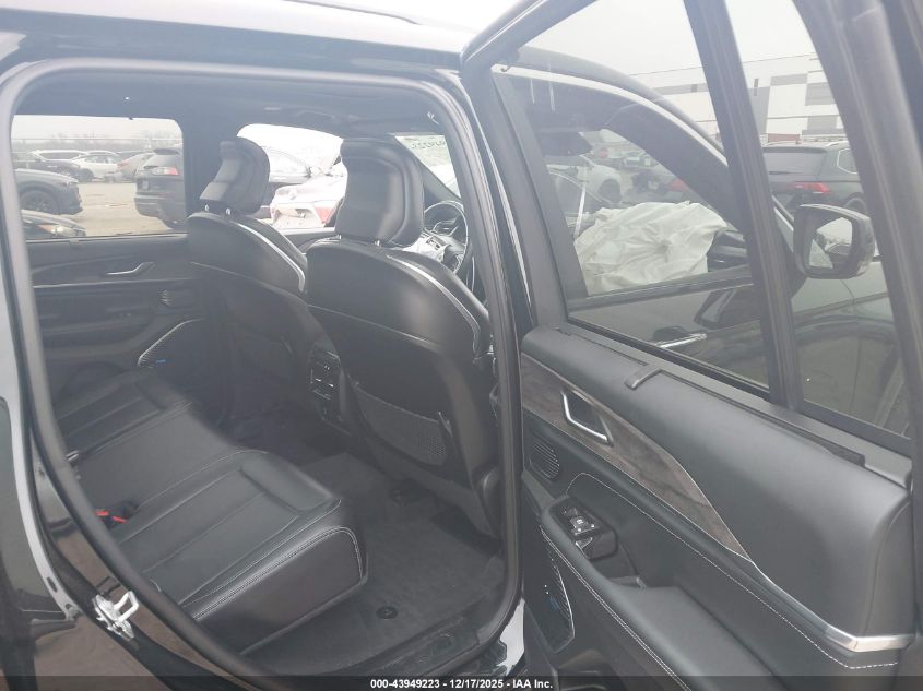 2022 Jeep Grand Cherokee Overland 4X4 VIN: 1C4RJHDG0N8544288 Lot: 43949223