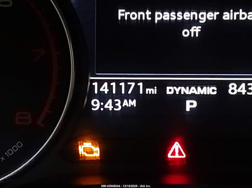 2017 Audi A4 2.0T Premium VIN: WAUANAF41HN070088 Lot: 43949244