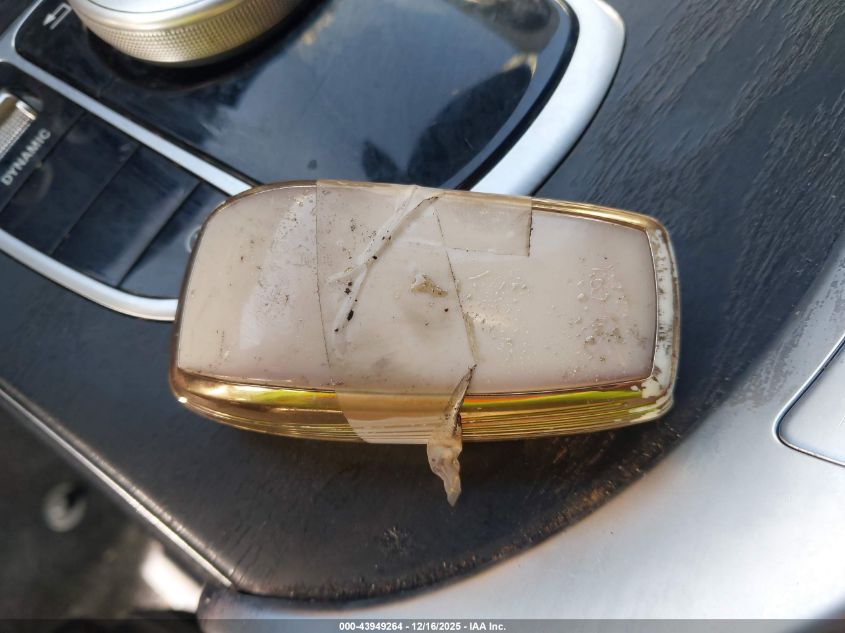 2020 Mercedes-Benz C 300 VIN: 55SWF8DBXLU323768 Lot: 43949264